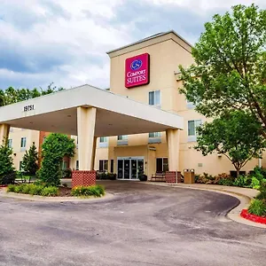 Comfort-Suites-Independence-Kansas-City-Exterior