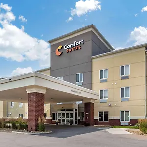 Comfort-Suites-Coralville-I-80-Exterior