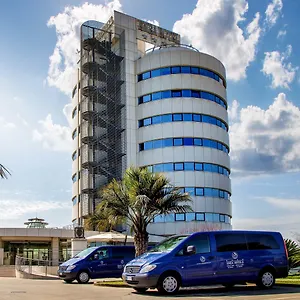 Enea-Hotel-Aprilia-Exterior