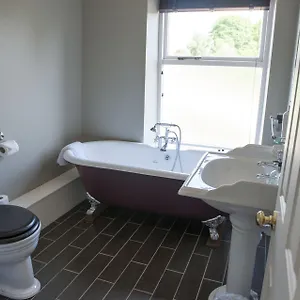 The-Bridge-House-Bed-Breakfast-Ross-on-Wye-Toilets