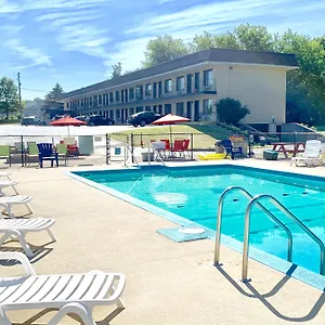 Geneva-Wells-Inn-Lake-Geneva-Amenities