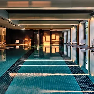 Crowne-Plaza-Sofia-By-Ihg-Hotel-Interior