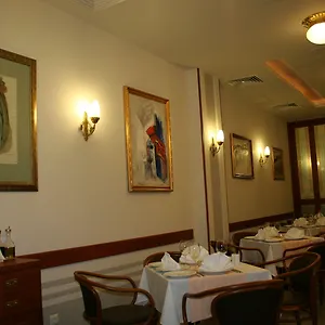 Arte-Sofia-Hotel-Room