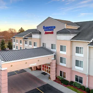 Fairfield-Inn-Suites-By-Marriott-Edison-South-Plainfield-Exterior