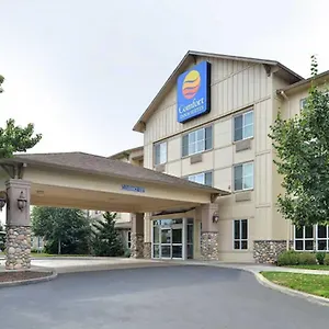 Comfort-Inn-Suites-Mcminnville-Wine-Country-Exterior