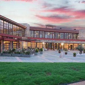 Hotel-Spa-Villa-Nazules-Chueca-Exterior