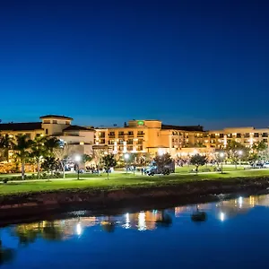 Courtyard-San-Diego-Airport-Liberty-Station-Exterior