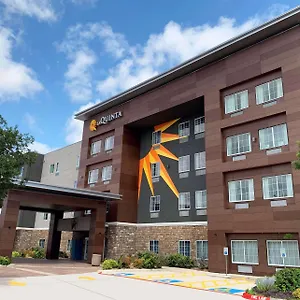 La-Quinta-Inn-And-Suites-By-Wyndham-Schertz-Exterior