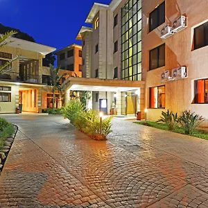 Protea Hotel By Marriott Kampala Exterior photo