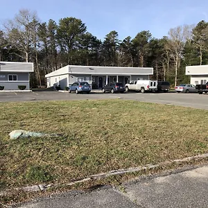 Rosewood-Motel-East-Wareham-Exterior