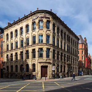 Roomzzz Manchester City Exterior photo