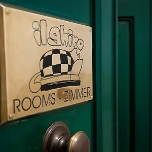 Il-Ghiro-Guest-House-Florence-Macro-Details