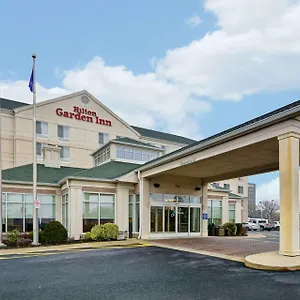 Hilton-Garden-Inn-Ridgefield-Park-Exterior