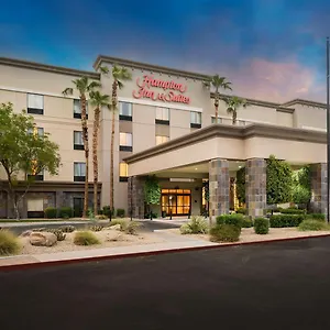 Hampton-Inn-Suites-Phoenix-North-Happy-Valley-Exterior