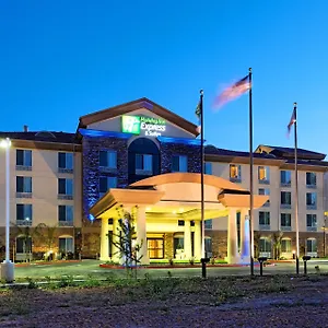Holiday-Inn-Express-Fresno-Northwest-Herndon-By-Ihg-Exterior