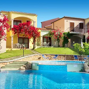 Residenza Pierre Et Vacances Badus Exterior photo