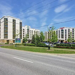 Homewood-Suites-By-Hilton-Toronto-Airport-Corporate-Centre-Exterior