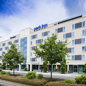 Park Inn By Radisson Frankfurt Airport Exterior photo
