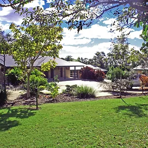 Emeraldene Inn & Eco-Lodge Exterior photo