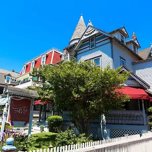 Beauclaires-Bed-Breakfast-Cape-May-Exterior