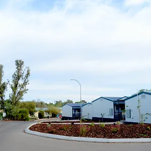 Discovery-Parks-Roxby-Downs-Exterior