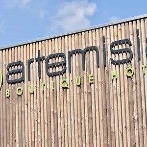 Artemisia-Boutique-Hotel-Bastelica-Exterior