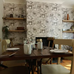 Avonlea-Guest-House-Banbury-Kitchen