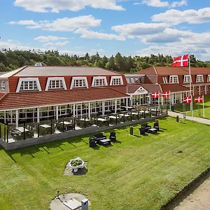 Hotel-Pinenhus-Glyngore-Exterior