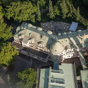 Moessebergs-Kurort-Hotel-Falkoping-Exterior