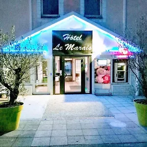 LHotel-Du-Marais-Romilly-Centre-Exterior