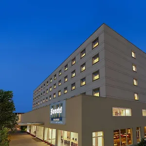 Hometel-Roorkee-Exterior