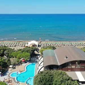 Canado Family Hotel Exterior photo