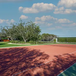 Parehua-Resort-Martinborough-Exterior