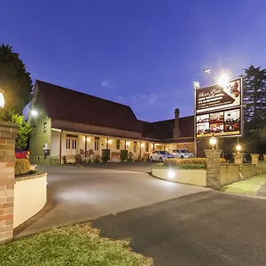 Black-Gold-Motel-Wallerawang-Exterior