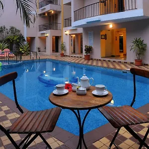 Treehouse Blue Hotel & Serviced Apartments Amenities photo