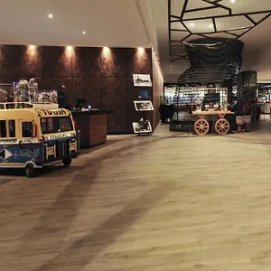 Pullman Dakar Teranga Exterior photo