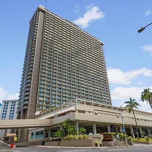 Ala-Moana-Honolulu-By-Mantra-Hotel-Exterior