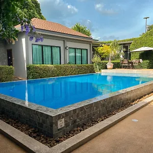 Baanmee-Phuket-Near-Chalong-Pier-Hotel-Exterior