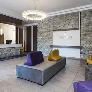 Imperia-Hotel-Et-Suites-Terrebonne-Interior
