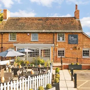 The-Knife-Cleaver-Houghton-Conquest-Exterior