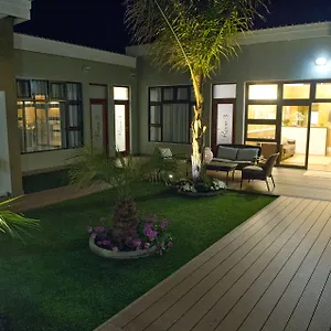 Namib Guesthouse Exterior photo