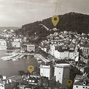 Sleep Split Exterior photo