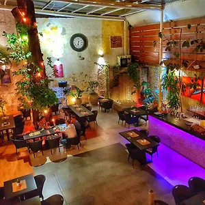 Allamanda Hotel Restaurant photo