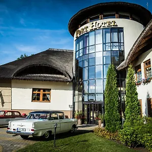 Port-Hotel-Adazi-Exterior