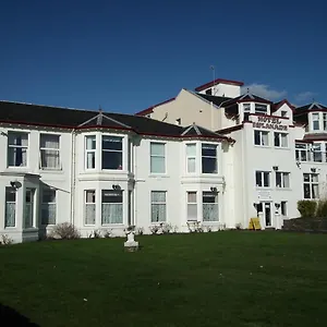Oyo-The-Esplanade-Hotel-Dunoon-Exterior