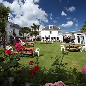 Beausite-Hotel-Grouville-Exterior