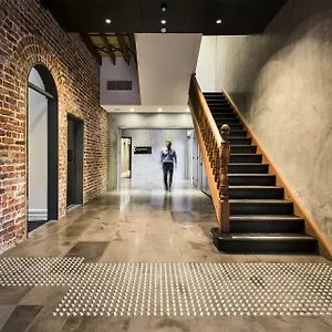 Hougoumont-Hotel-Fremantle-Interior