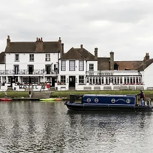 The Swan Hotel Exterior photo