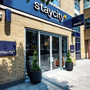 Staycity Aparthotels London Greenwich High Road Exterior photo