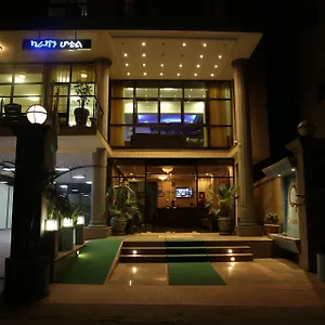 Caravan Hotel Exterior photo